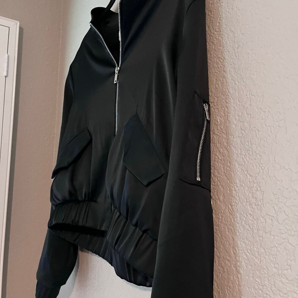 Madison d’Amelie Satin Sheen Bomber Jacket Lightweight Small Women’s - Picture 4 of 8